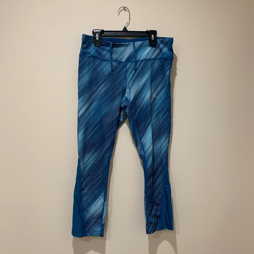 Nike Blue Crop Leggings Size M